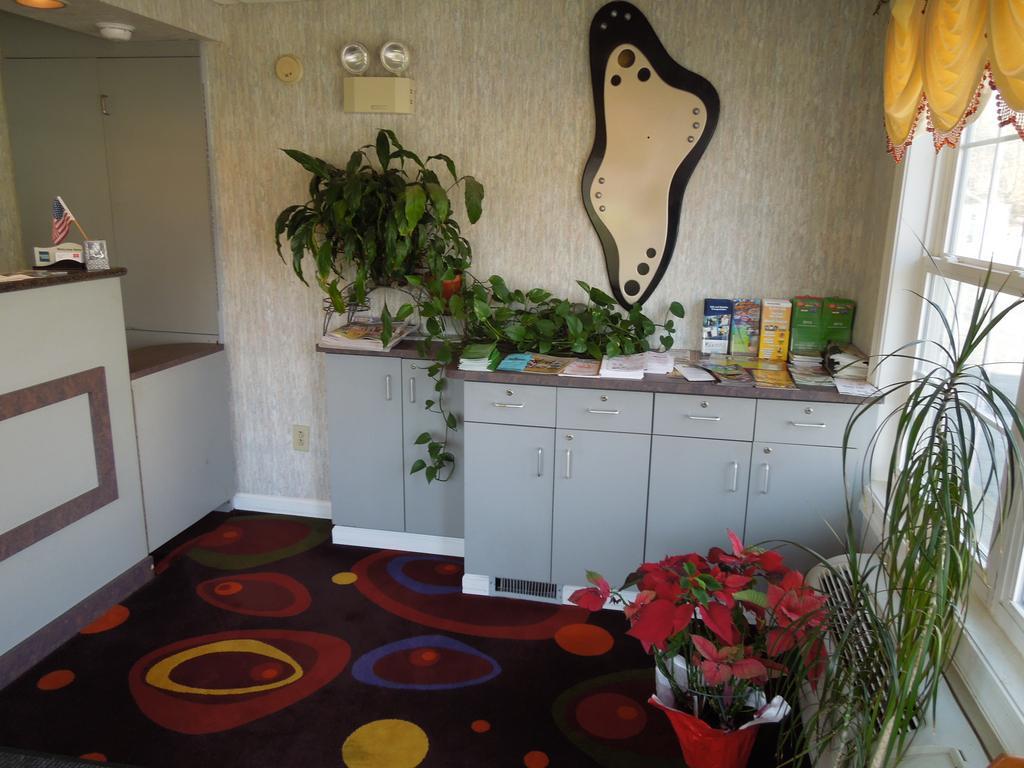 Red Carpet Inn Absecon ギャロウェイ エクステリア 写真